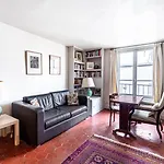 Guestready - Discover The Charm Of Paris